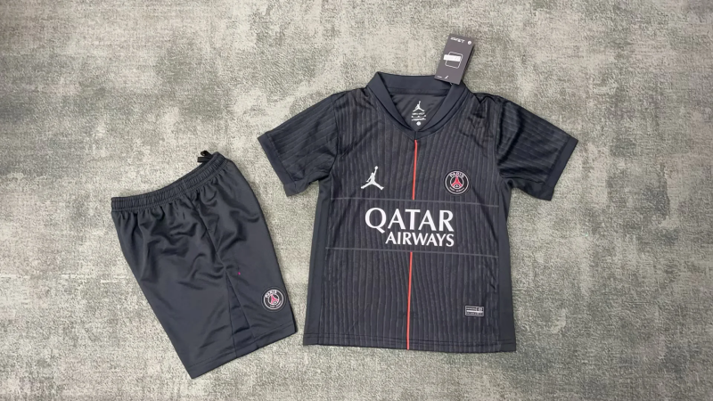 KIT NIÑO PSG 2025/26 4A EQUIPACION