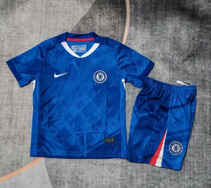 KIT NIÑO CHELSEA 2025/26 FC 1A EQUIPACION