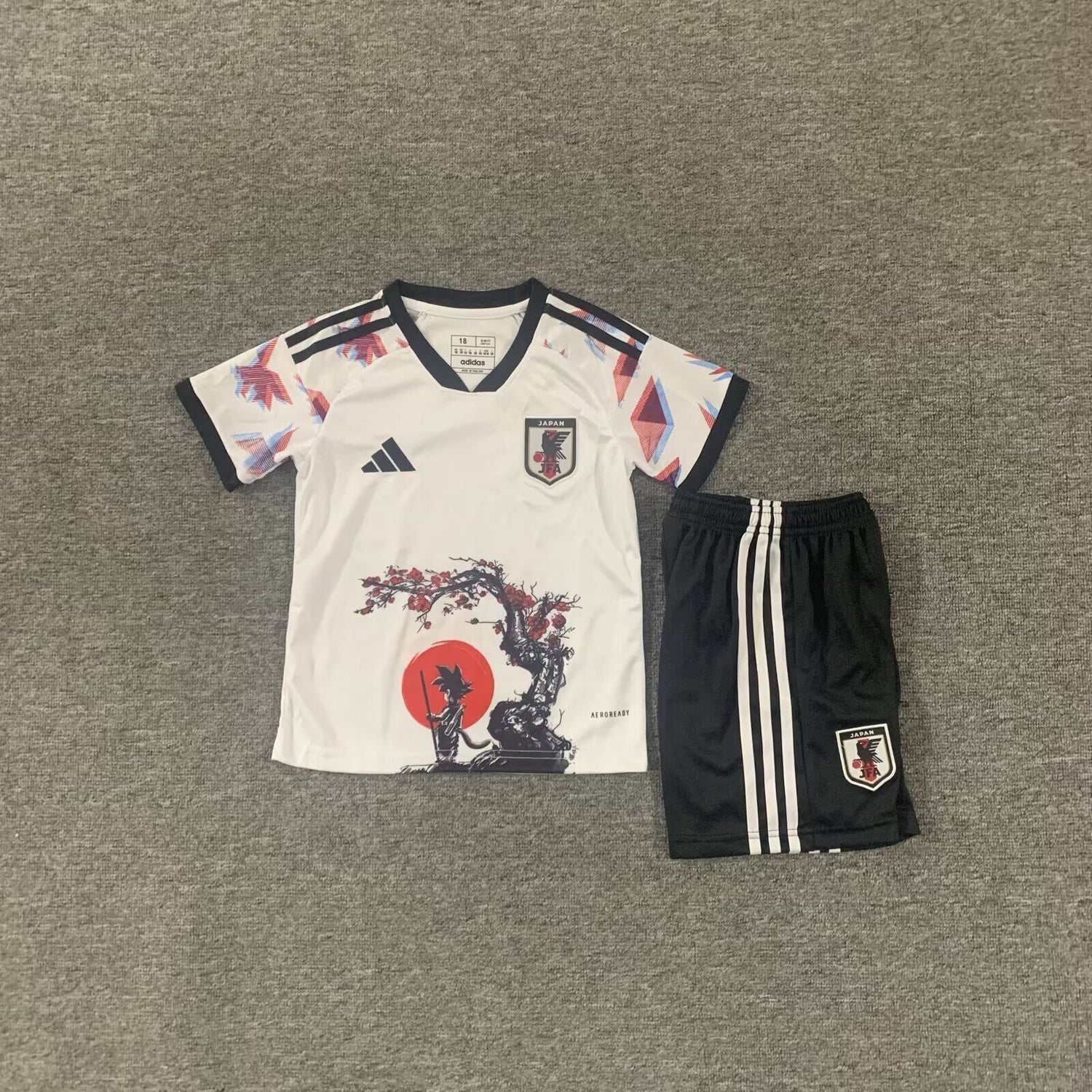 CONJUNTO DE NIÑO JAPON  EQUIPACION ESPECIAL GOKU