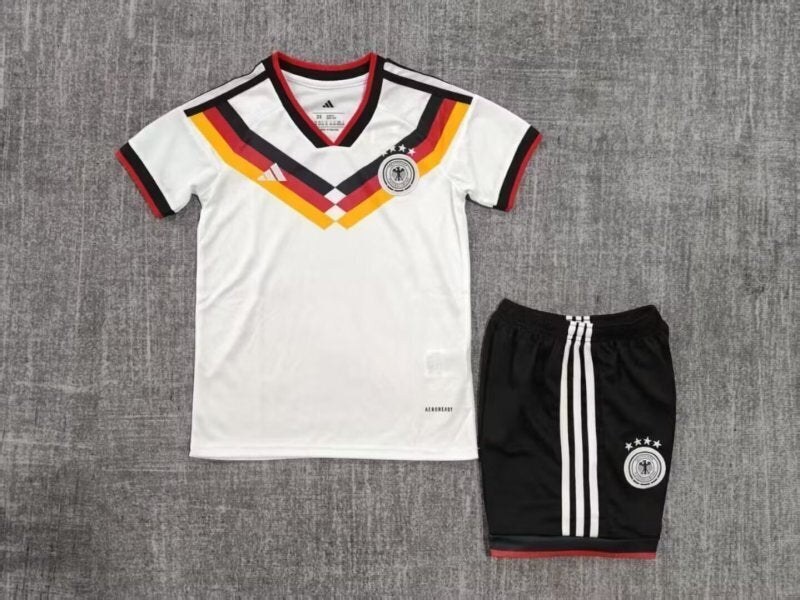 KIT NIÑO ALEMANIA 2026 1A EQUIPACION