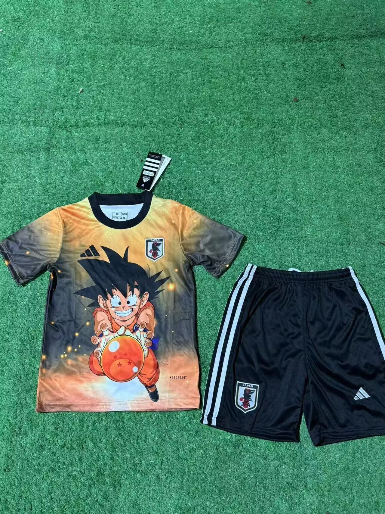 CONJUNTO DE NIÑO JAPON  EQUIPACION ESPECIAL GOKU