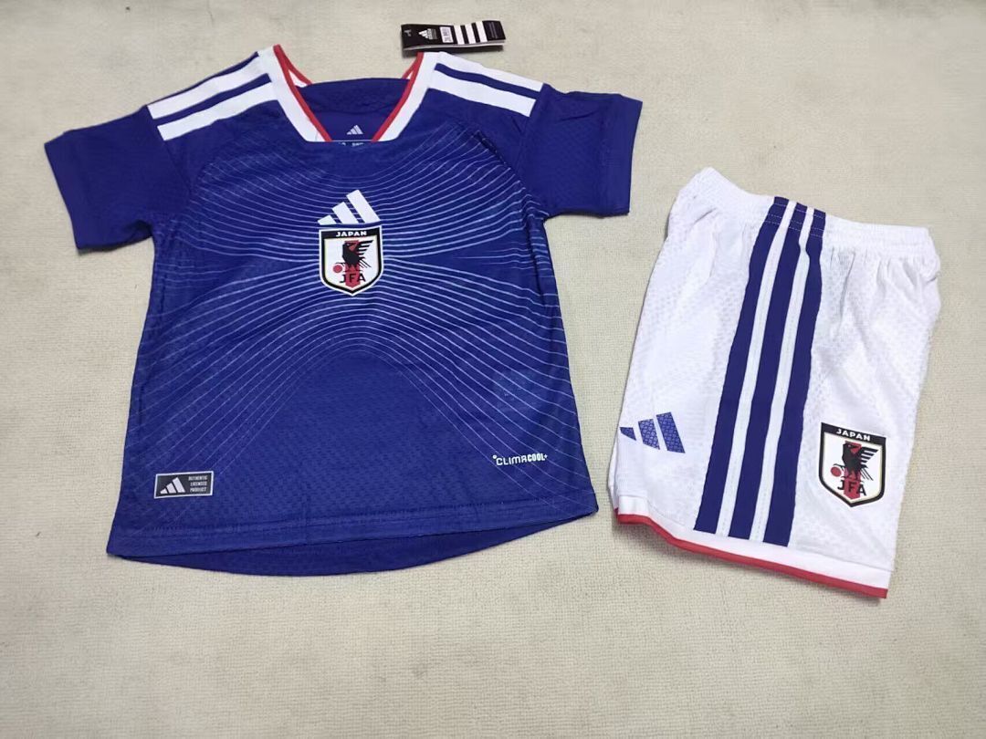 KIT NIÑO JAPON 2026 1A EQUIPACION