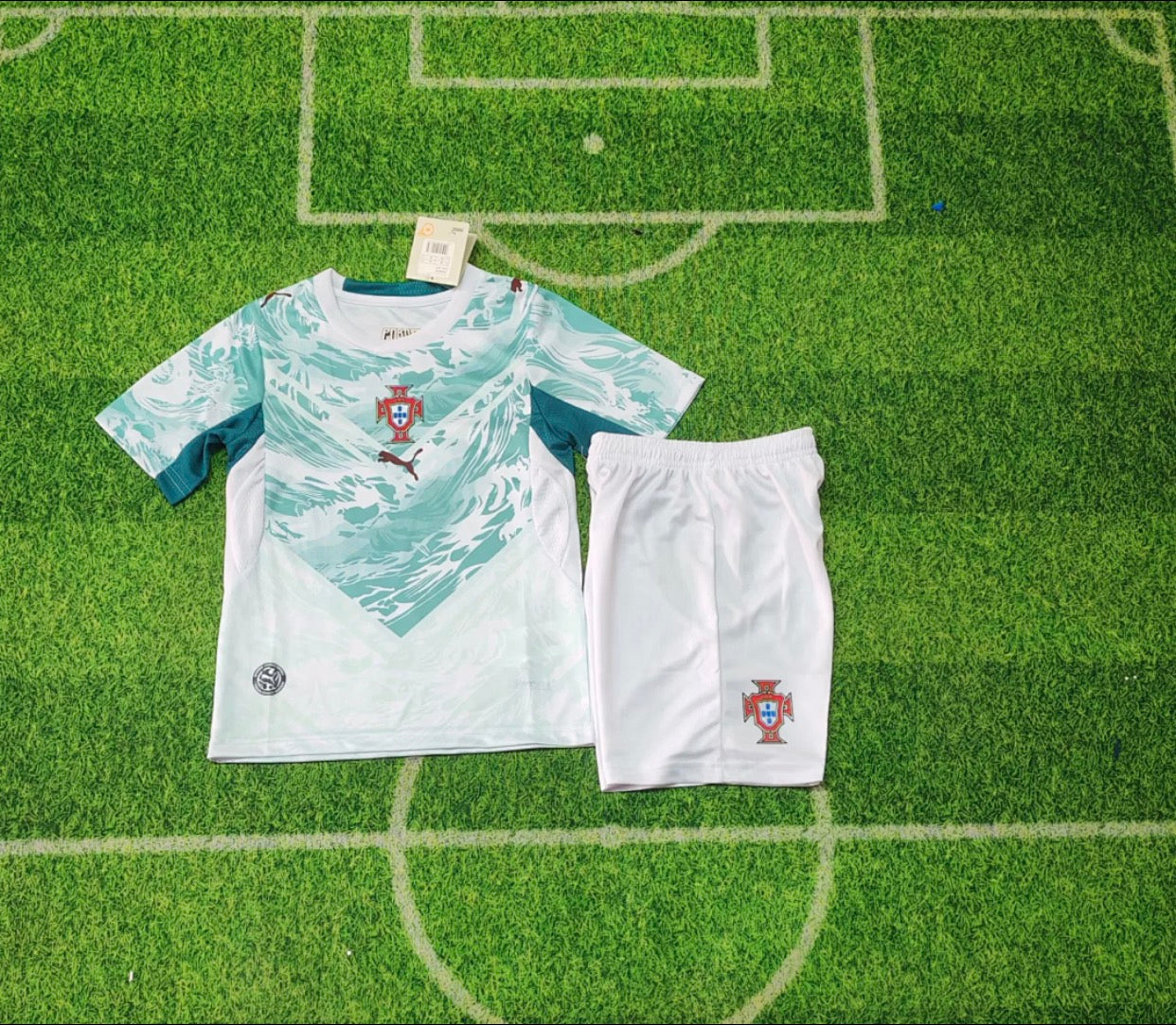 KIT NIÑO PORTUGAL 2026 2A EQUIPACION